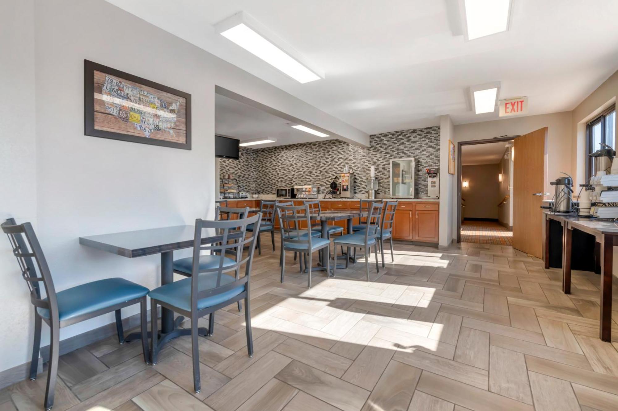 Harmony Inn New Ulm市 エクステリア 写真