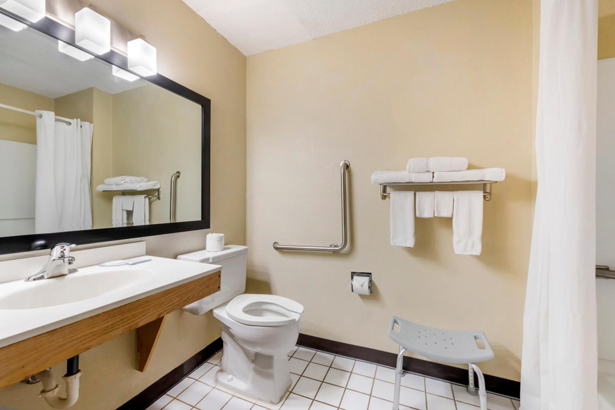 Harmony Inn New Ulm市 エクステリア 写真